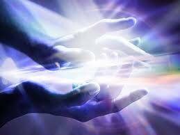 Daily chakra and reiki healing with psychic reading.Four weeks daily energy healing, spiritual journey,reiki crystals box.